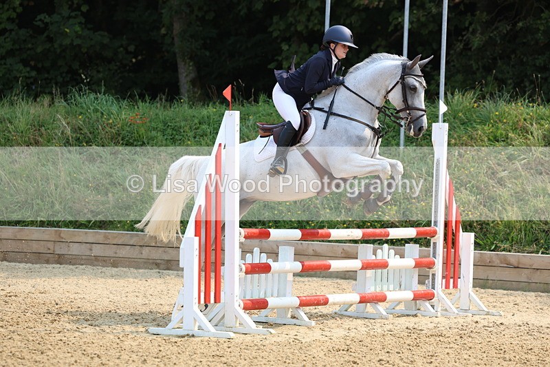 3E7A1339 - Class 4: Senior British Novice/90cm open