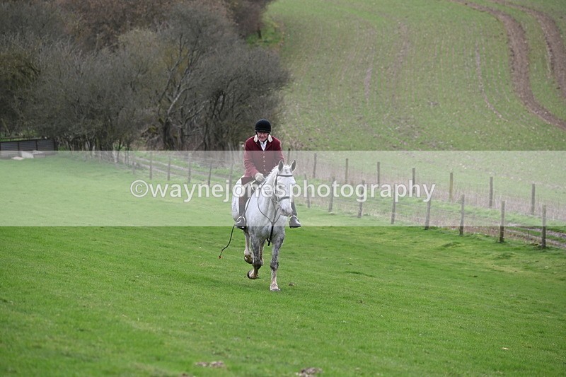 WJ6_9044 - Line Three