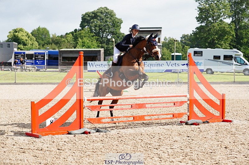 250613A-090058-01029 - Cls 8 85cm Schooling Round