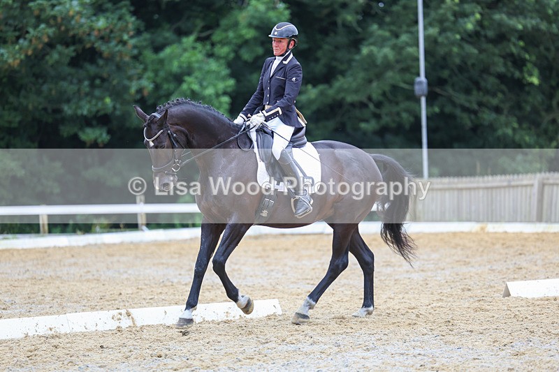 3E7A9516 - Class 5: Novice 3 2024 Section A