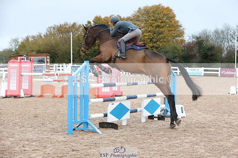 231112A-124414-04168 - Cls 19 Snr 1.05m Open