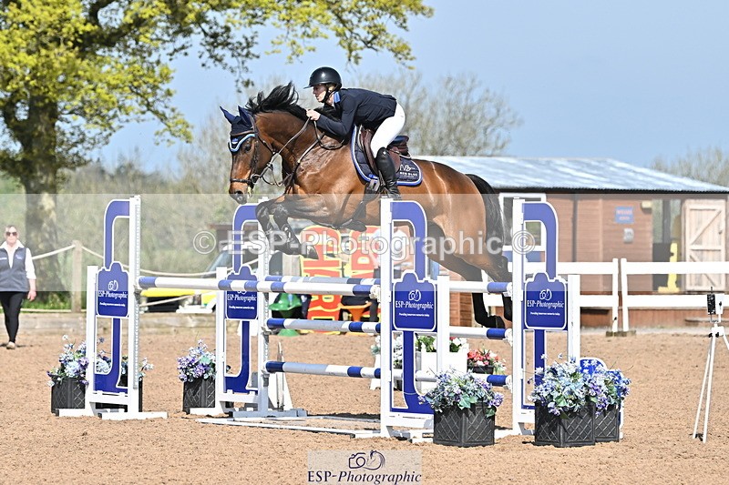 240509A-104551-00978 - Cls 8 Foxhunter