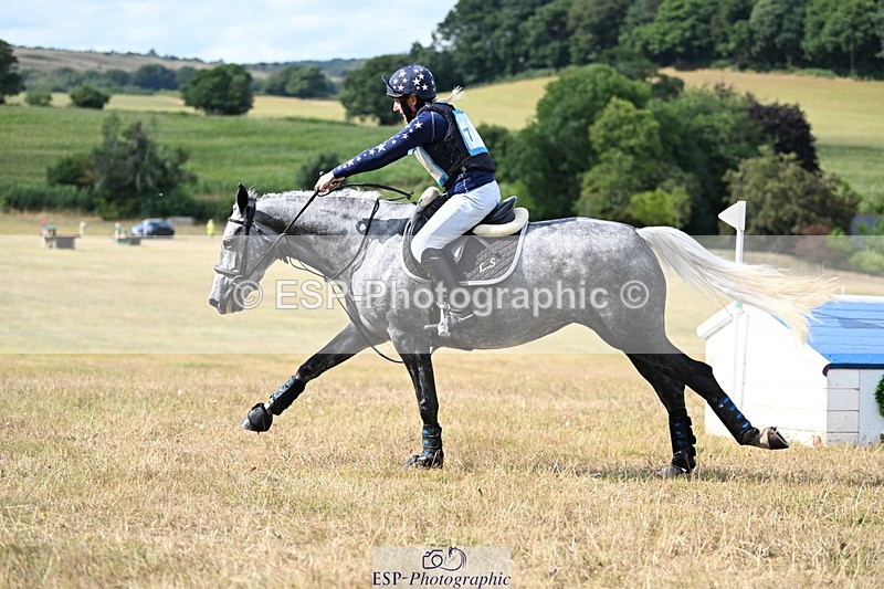 250803A-162158-16959 - Q-754-Leigh.Smallacombe-CRUISING.CARRA