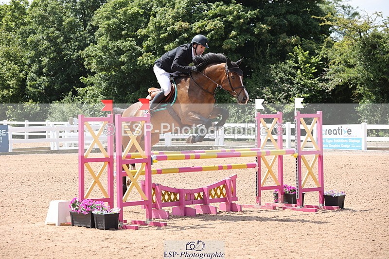 240718A-124102-05172 - Cls 9, 1 Star Bronze Tour 1.10m