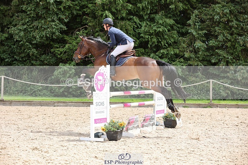 240711-121400-26579 - Cls 121 1.10m Open