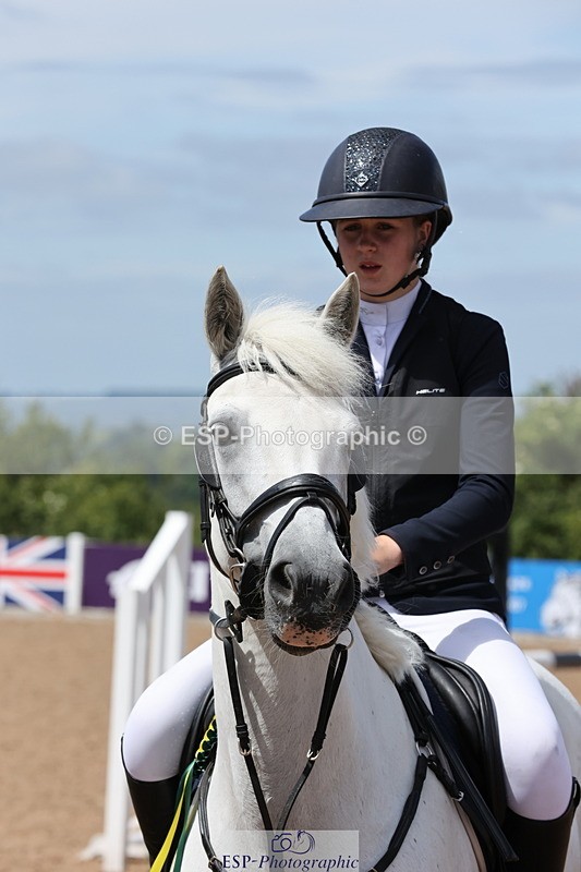 240629A-113743-04600 - Cls 17 Discovery and 90cm Open