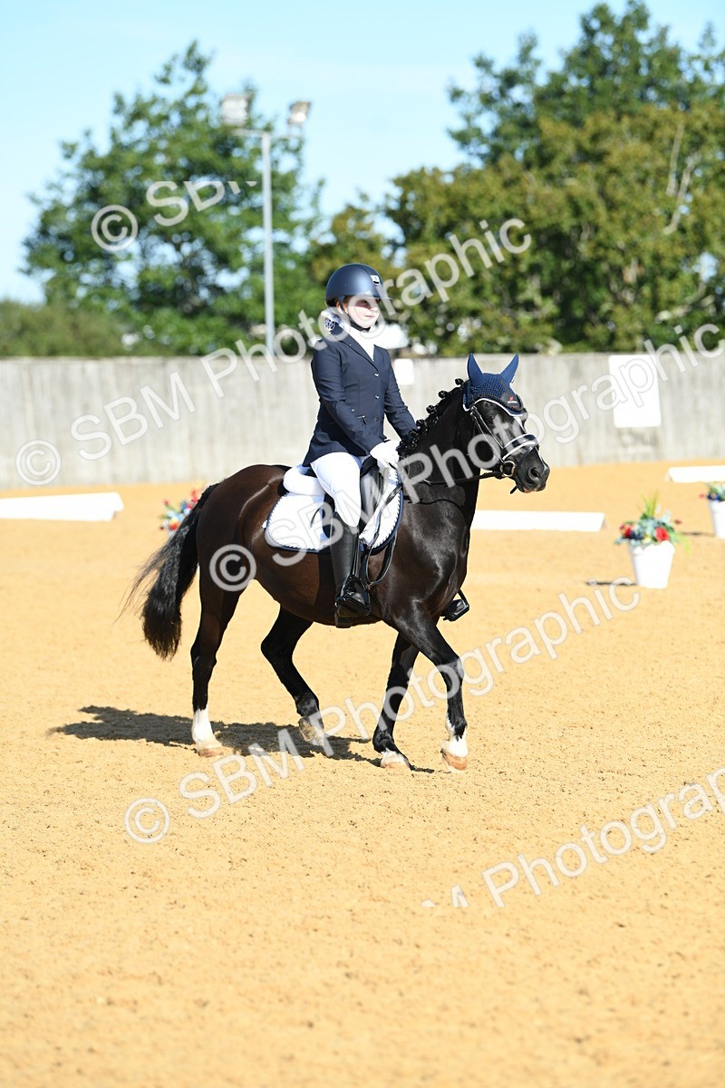 SBM_16298_D4 - Small Tour Championship - Intro B - Emma G.