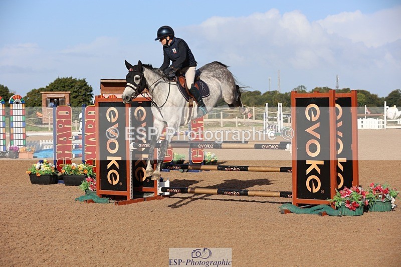 250911-090536-00303 - Cls 1 Snr 1.05 & 1.10m