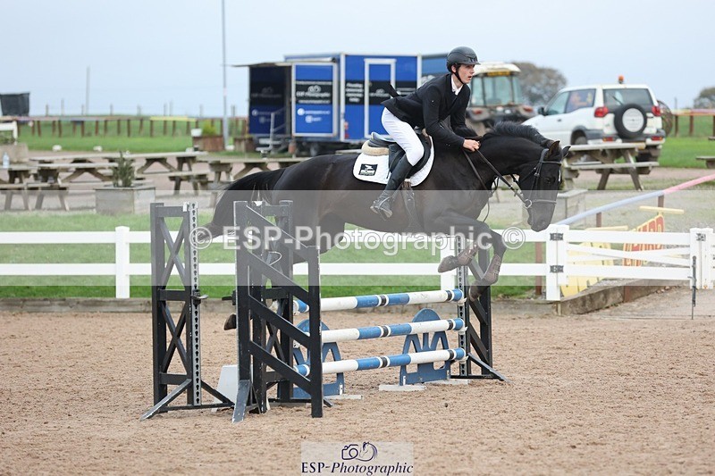 241116X-150812-02659 - Cls 18&19 Children on Horses