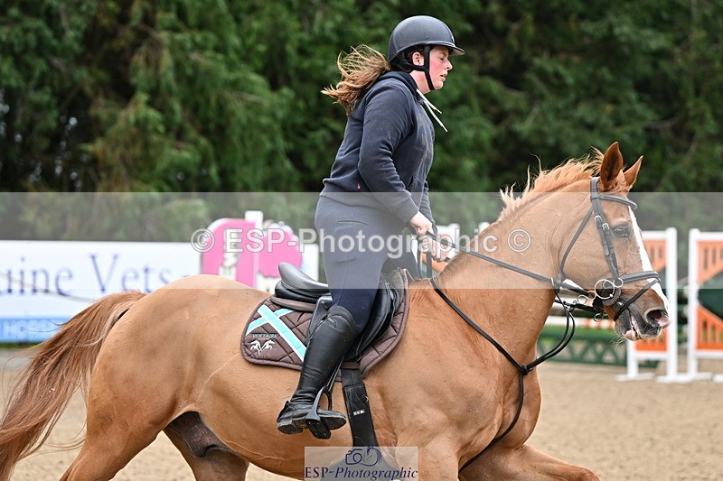 250201A-142300-00938 - Cls 04 Local Horse 120cm