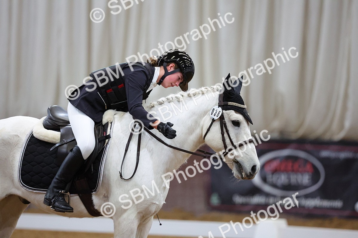 SBM_000087 - Class 2 - Intro 3 Championship - 8.51-9.47