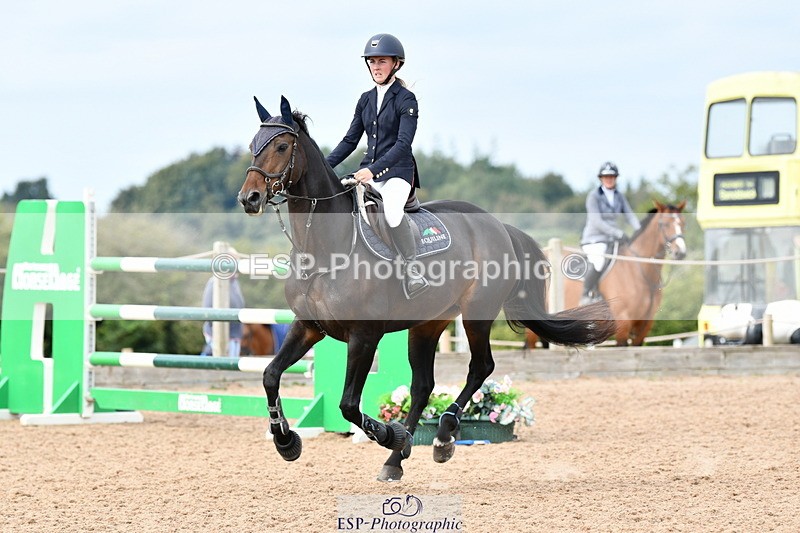 240915A-131146-10051 - Cls 27 Snr 1.05m & 1.10m Jump Off