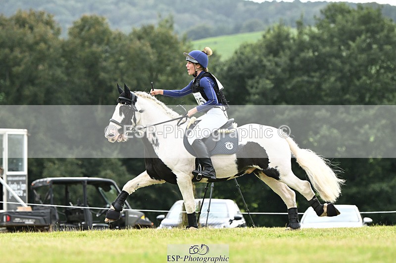 240825X-165856-37405 - 80cm XC 16.30 to 17.30