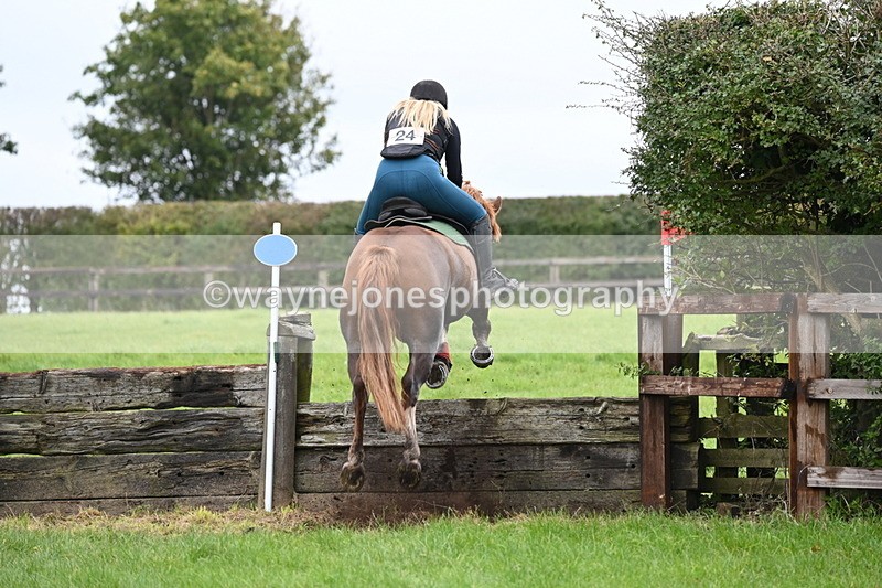WJ6_4604 - Time at Photographer 11:57 to 12:14