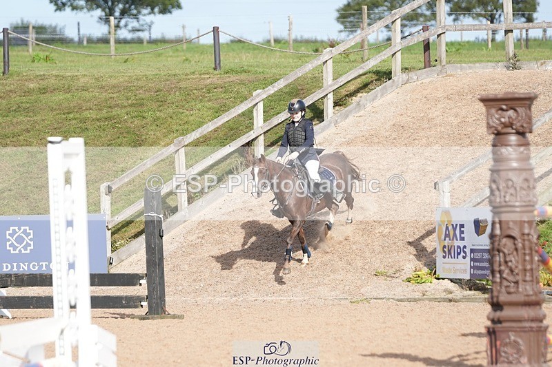 260926-153151-01250 - Cls 13 70cm Speed Derby