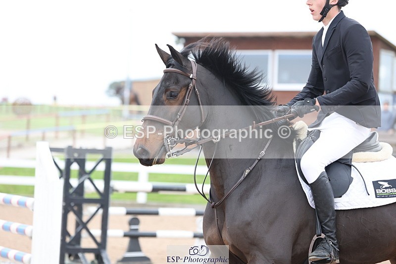 241101A-115451-01549 - FRI Cls 5 Newcomers and 1.10m Open