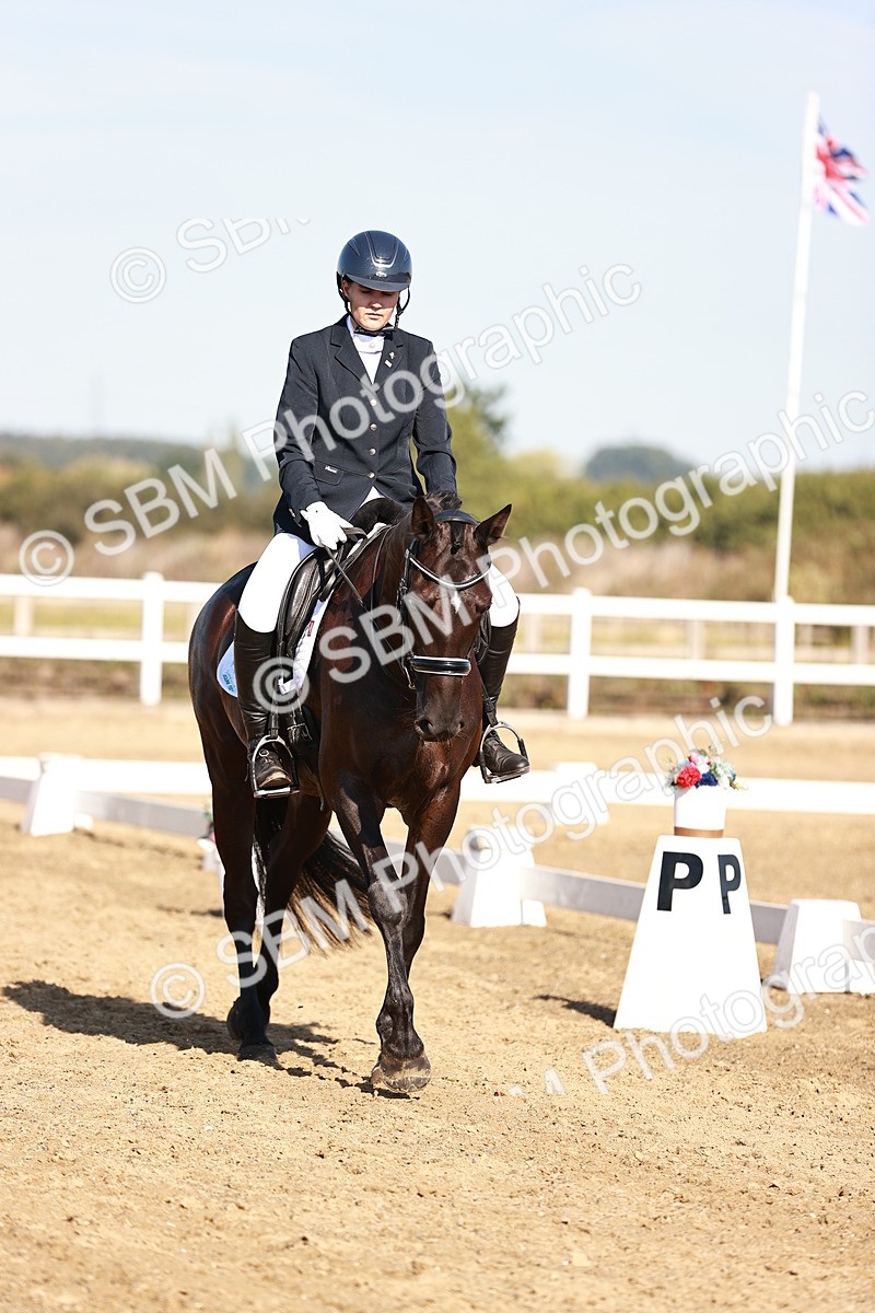 SBM_004304 - Class 12 - Novice 5 - 9.07-10.10