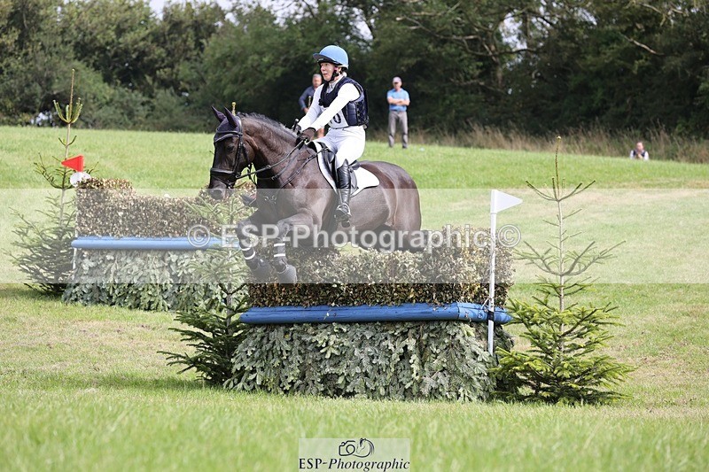 240831A-114507-02130 - 110-Laura.Pritchard-TOUCH.OF.SILK.I