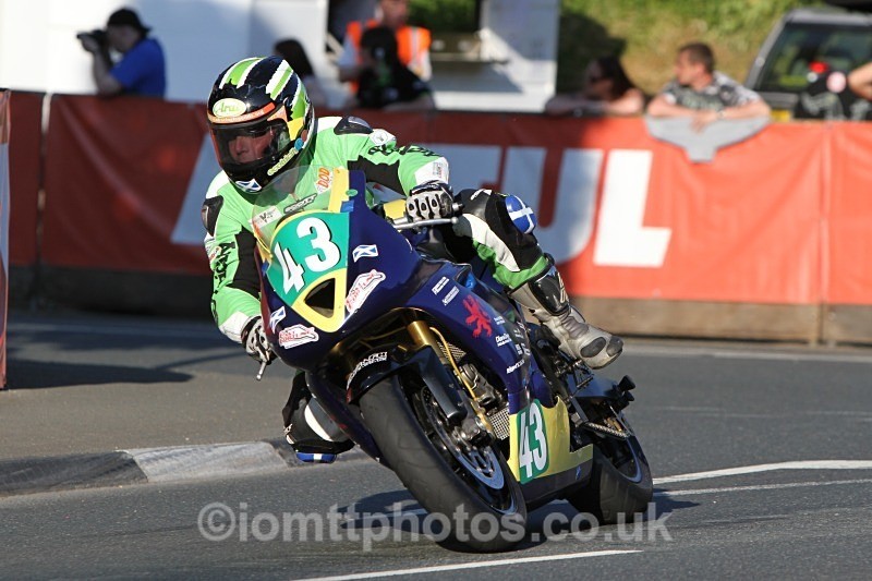  - Saturday Practice Newcomers/Supertwins