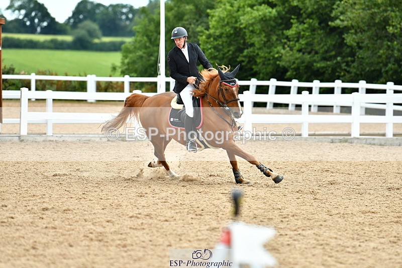 230721A-143735-07012 - Cls 22, 1 Star Gold 1.30m