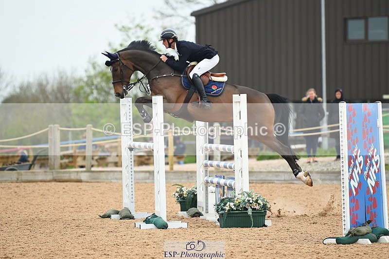 230504A-094758-00448 - Cls 8 Snr Foxhunter