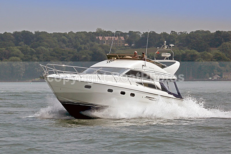 160605 CHARDONNAY - PRINCESS 45 Y92A8181 - Flybridge Cruisers