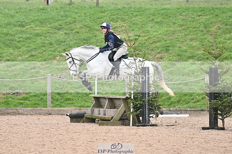 250118-134931-01324 - Cls 3A&B 90cm 13.20 to Coursewalk