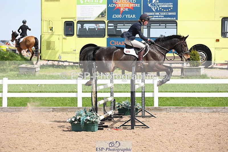 240510A-144243-07805 - Cls 17 1.05m National Am Quali