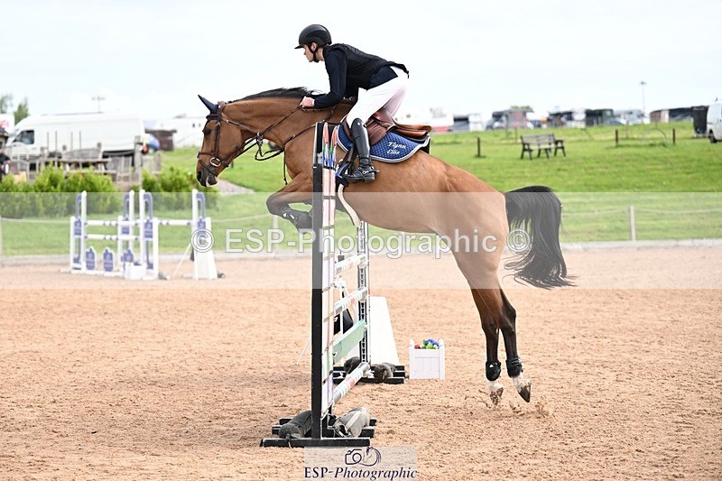 260507-093555-01223 - Cls 1 Snr Foxhunter
