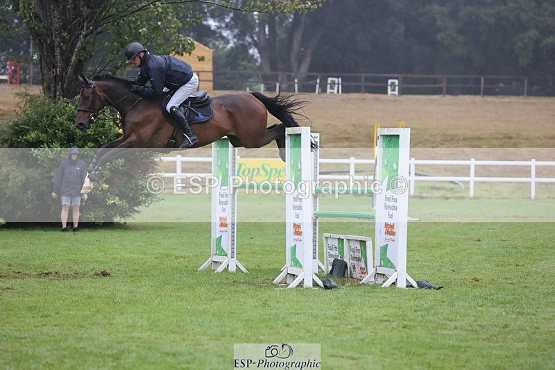 250830A-163709-07563 - Cls 17 Snr Foxhunter