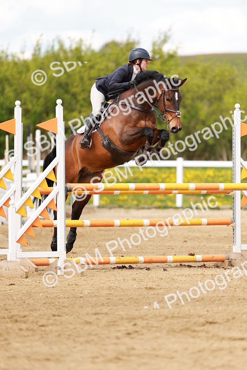 SBM_002326 - Class 4 - Senior Newcomers - 1.10m