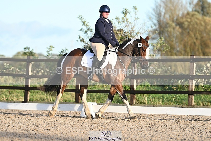 231105-152106-03778 - Cls 5 Novice 27 Start to 15.30 break