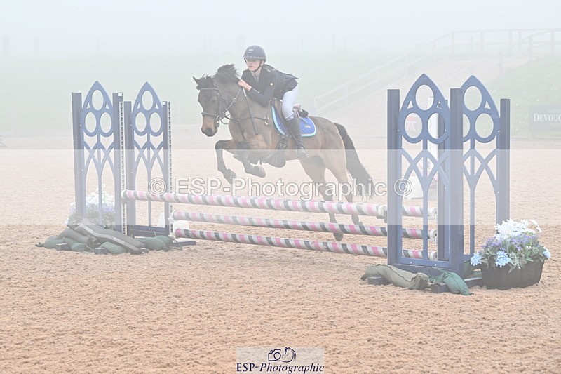 240506A-091714-08007 - Cls 1 Pony Intro 70cm