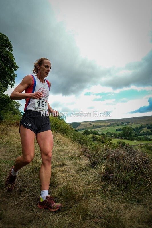 DSCF5282 - Reeth Fell race seniors