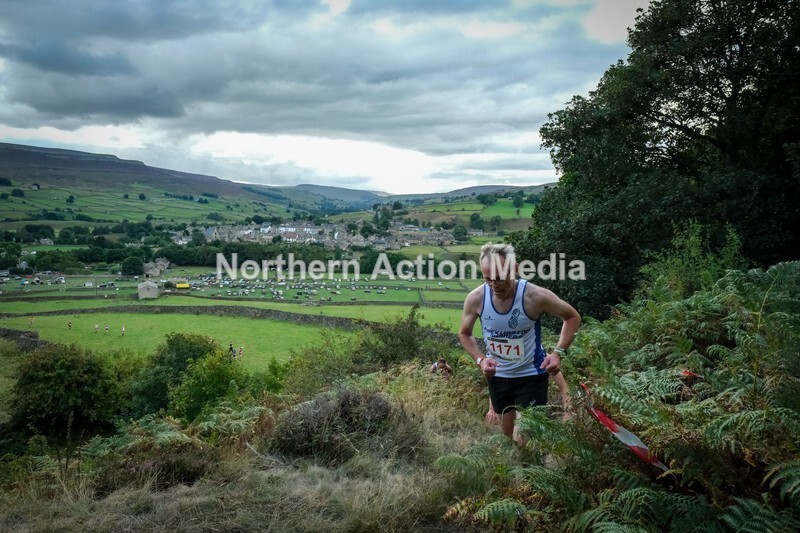 DSCF5063 - Reeth Fell race seniors
