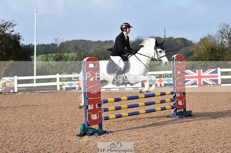 231028A-110644-00696 - Cls 2 British Novice & 80cm Open