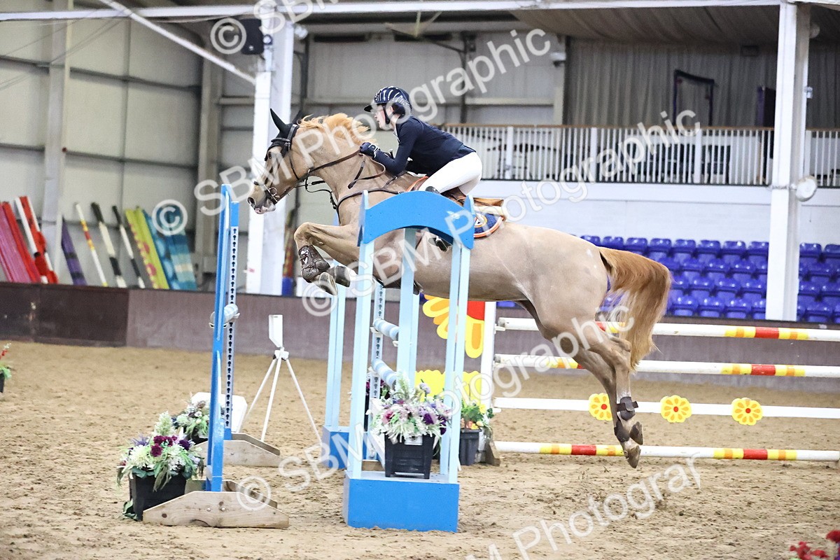 SBM_006346 - Class 19 - Senior Foxhunter 1.20m
