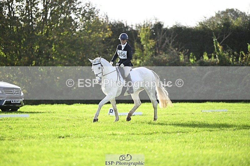 241025-100055-05672 - 356-Demelza.Barnes-GRAGEELAGH.BLUEBELL