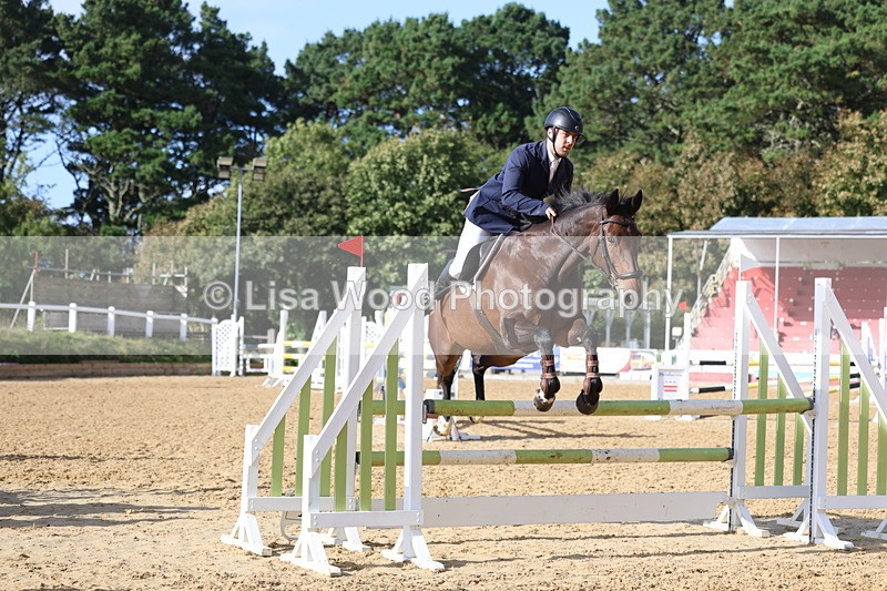 3E7A0661 - Class 13: Senior Newcomers/1.10m open