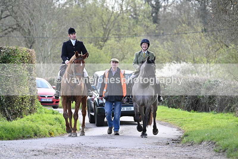 WJ7_9935 - Walk Home