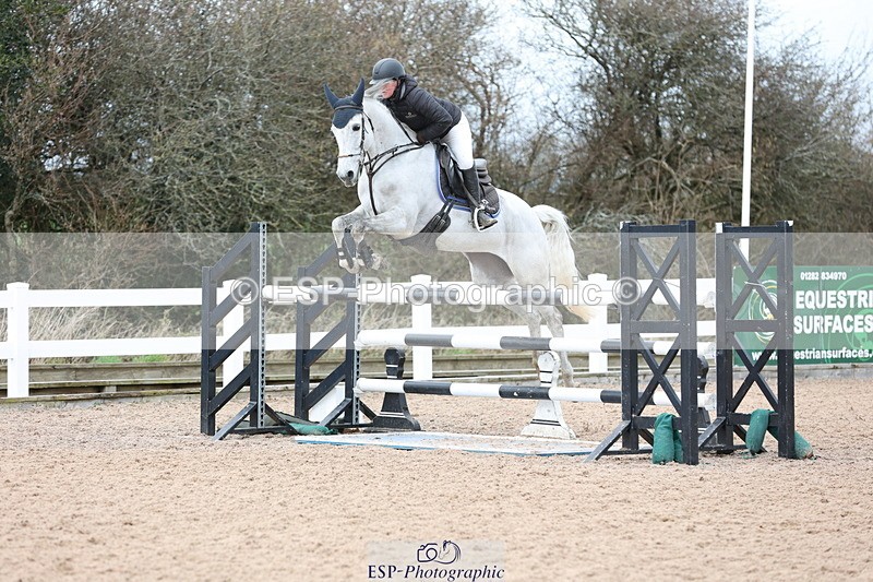 240223A-135148-01705 - Cls 5 Newcomers and 1.10m Open