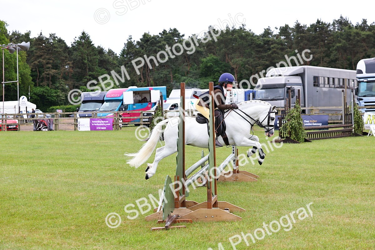 SBM_09488 - Class 44-45 - LIHS BSPS Open Nursery and Cradle Stakes