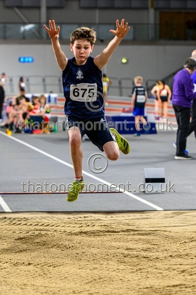 AgeInd25SUN-915163 - Field Male