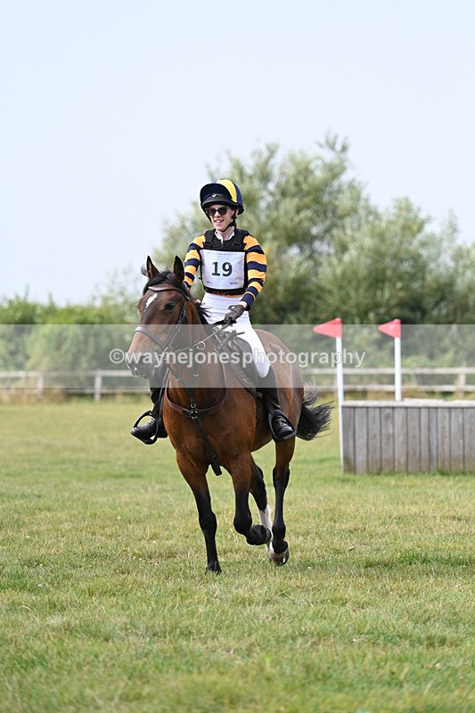 WJ7_6302 - 40cm XC Time 11:31 to 11:49