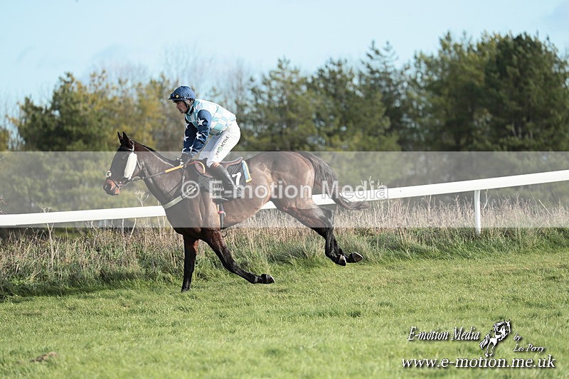 PtP 301125  0249 - Hursley Hambledon Point-to-Point Larkhill Racecourse 30/12/2025