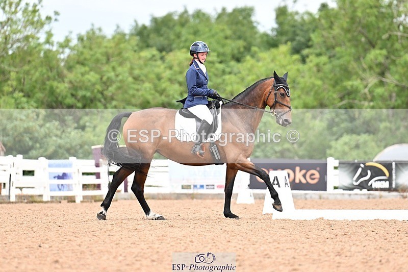 260704-124151-04644 - Cls 4D Senior Intermediate Novice 1