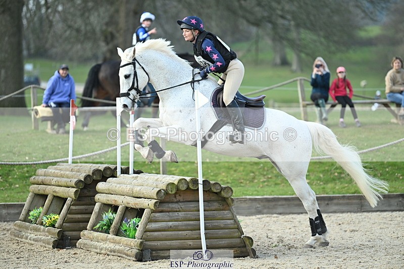 250309A-135135-01483 - Cls 03 90cm 13.50 to CW