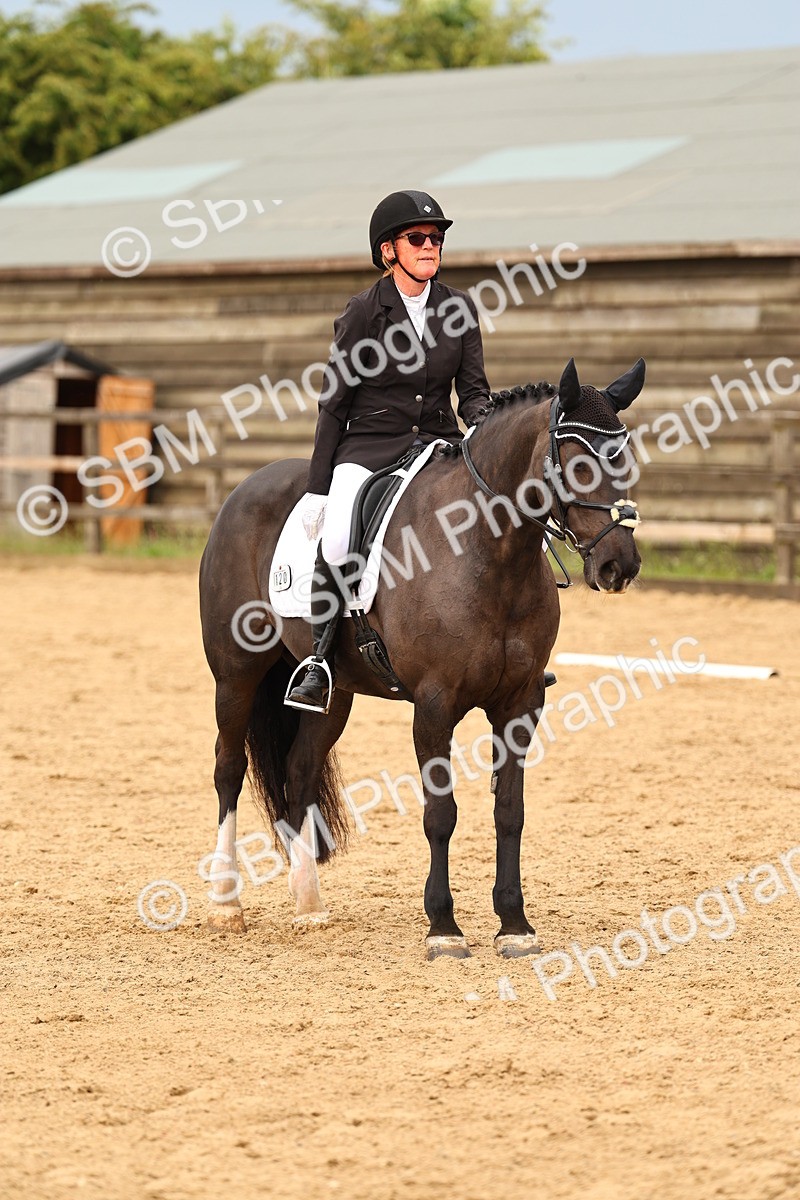 SBM_003708 - Class 7 - Novice 2