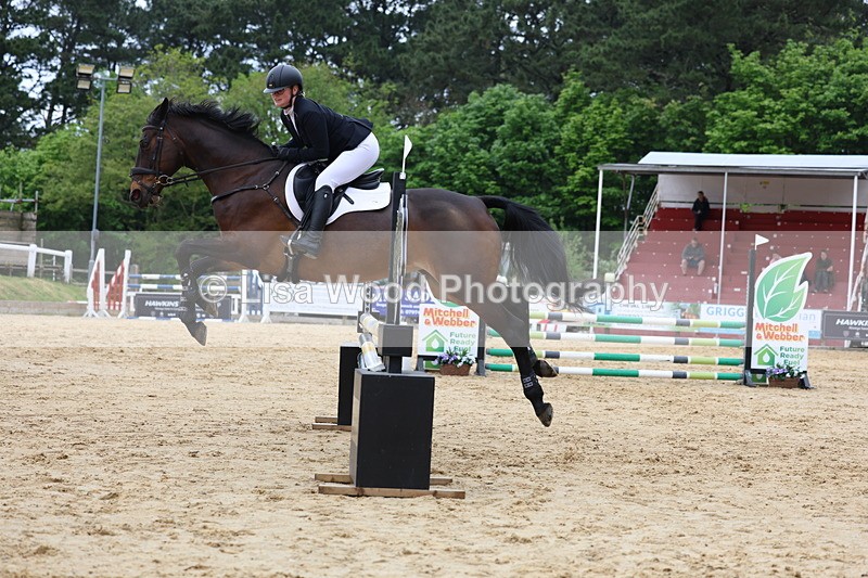 3E7A6103 - Class 4: Senior British Novice/90cm open