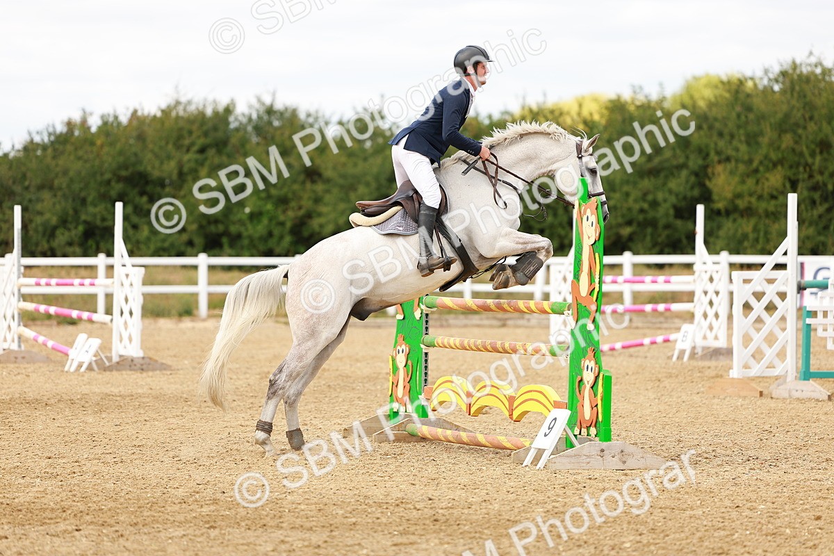 SBM_007177 - Class 4 - Senior British Newcomers - 1.10m